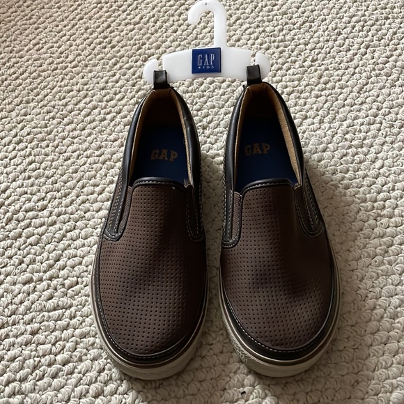 Gap boys loafers - Picture 3 of 4